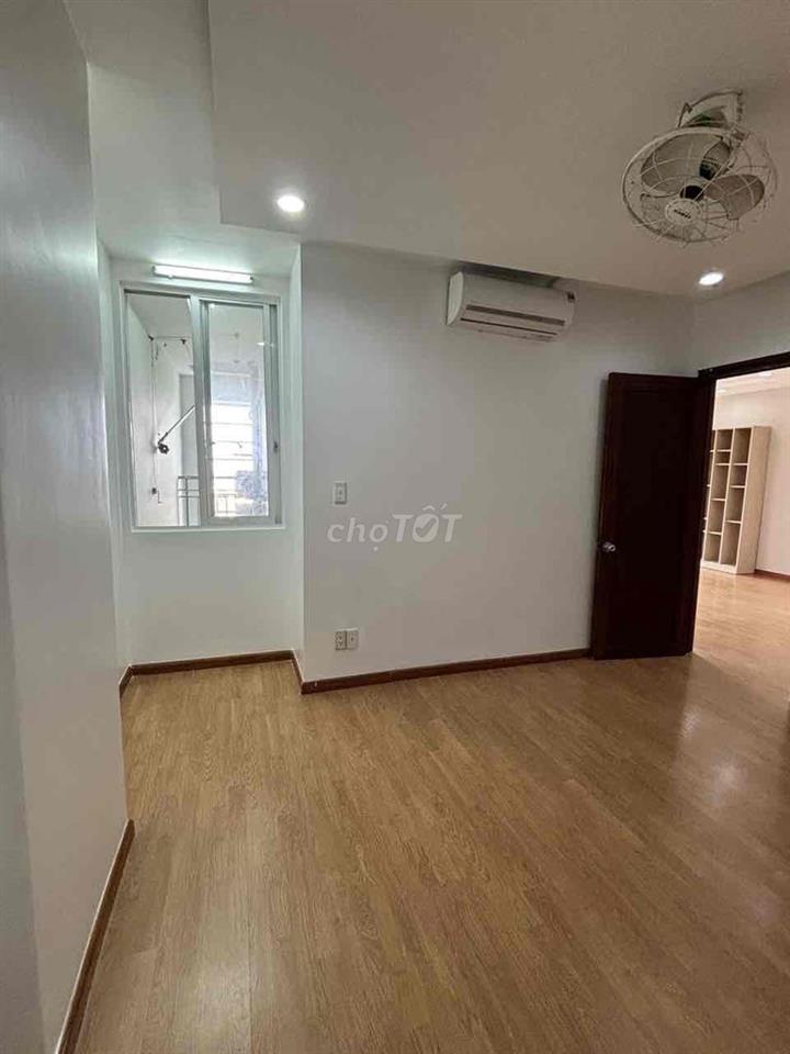 CHO THUÊ CĂN HỘ 51F CHÁNH HƯNG Q8 74M2 2PN NHÀ Y HÌNH 10TR