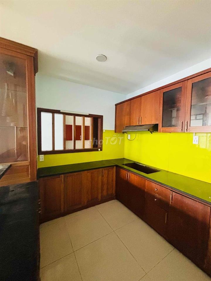 Cho thuê căn hộ Giai Việt Q8 115m2 2pn ở liền view đẹp mát mẻ