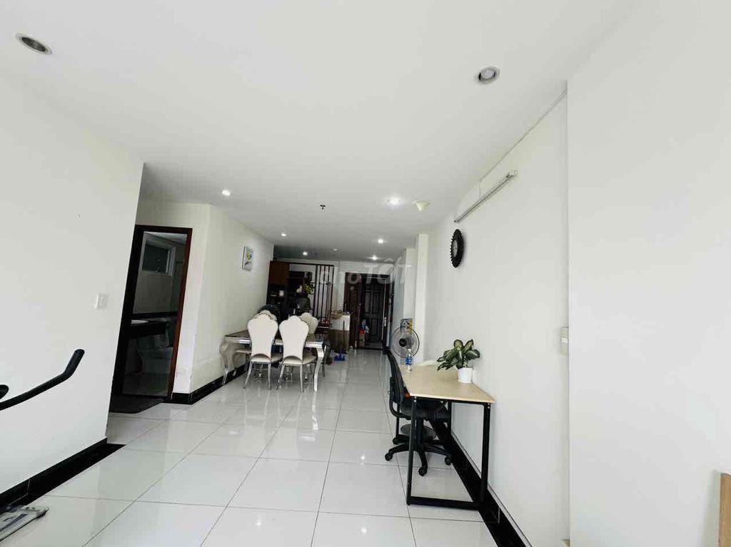 Bán căn hộ Giai Việt Q8 82m2 2PN tặng toàn bộ nội thất 4ty750