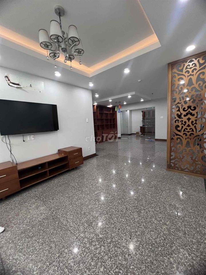 Bán căn hộ Giai Việt Q8 115m2 2PN view hồ bơi 5ty5