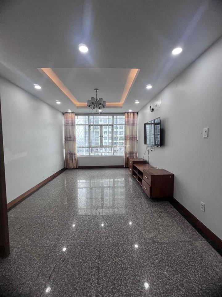 Bán căn hộ Giai Việt Q8 115m2 2PN view hồ bơi 5ty5