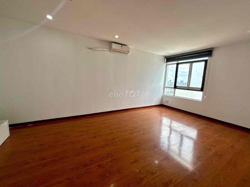 Cho thuê căn hộ Giai Việt,150m2 3PN ở ngay 16tr