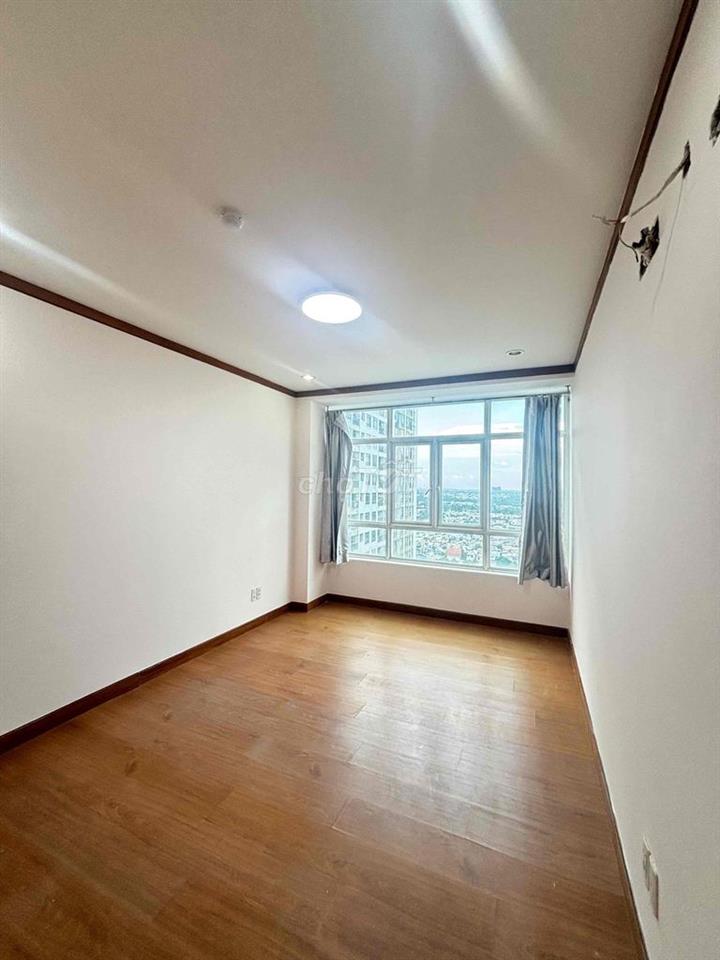 Bán căn hộ Giai Việt 150m2 3 Phòng ngủ tặng nội thất 6ty2