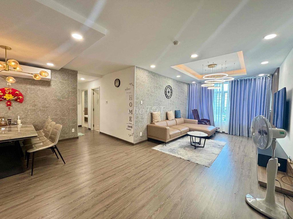 Bán căn hộ Giai Việt Q8 115m2 2PN view hồ bơi 5ty5