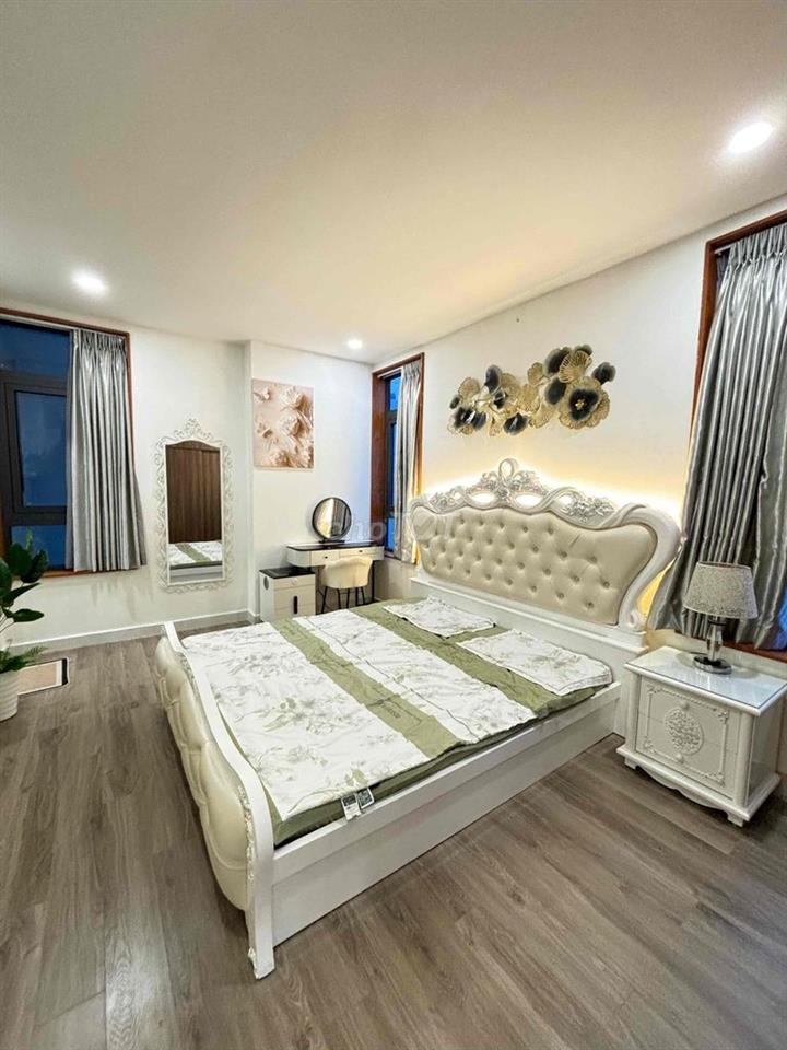 E chính chủ bán căn hộ Central Premium Q8 90m2 3PN 5ty9