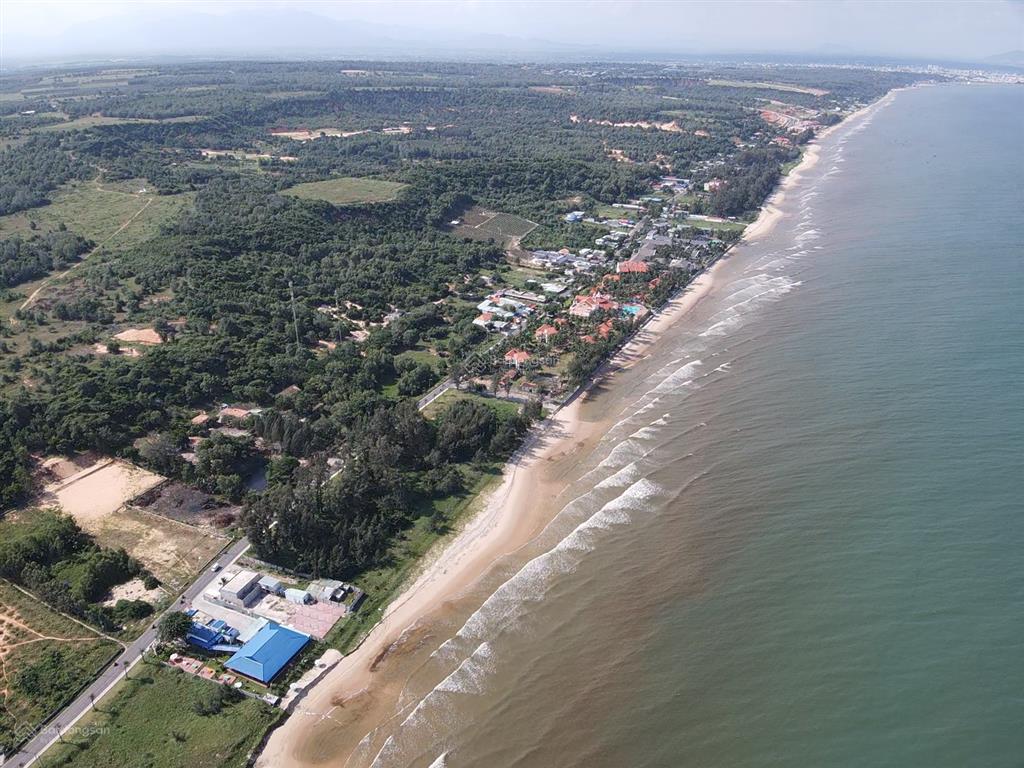 Chuyển nhượng quỹ đất đẹp 1.2ha mặt tiền lạc long quân, view biển giá tốt