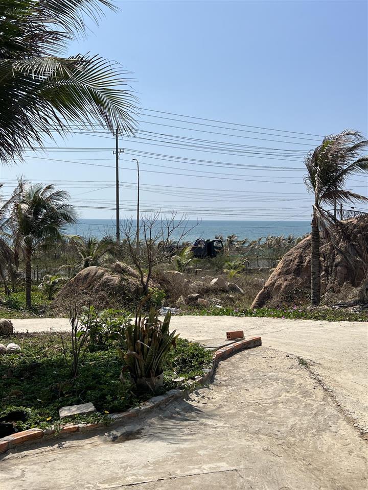 Chuyển nhượng quỹ đất đẹp 1.2ha mặt tiền lạc long quân, view biển giá tốt