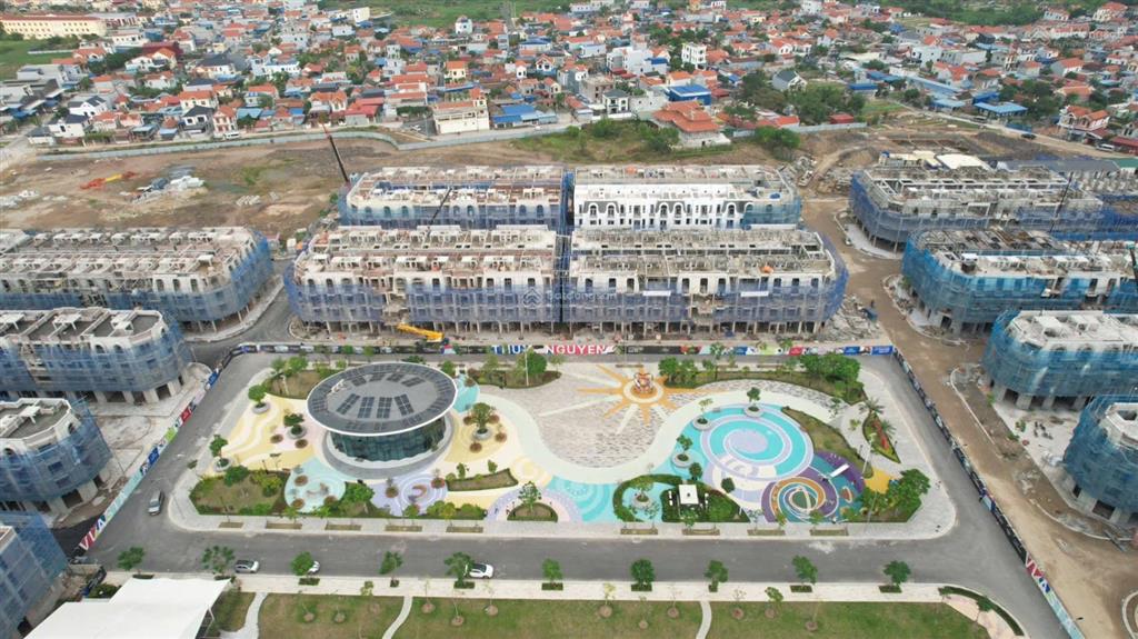 Chính chủ căn 67,5m2 đường 15m đối diện shophouse dãy l6 vlasta thủy nguyên giá 5,7 tỷ
