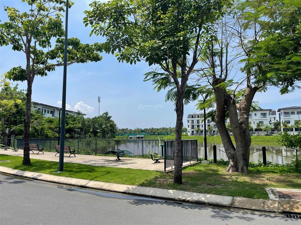 Bán biệt thự tại la vida residences, 25 tỷ, 297,84 m2