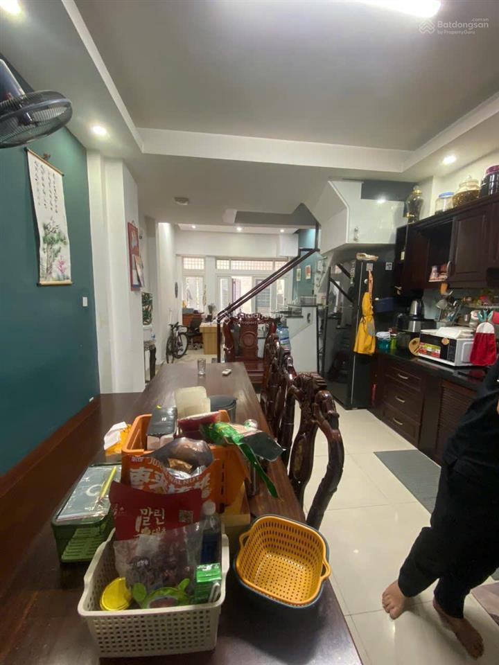 Bán nhà 3 tầng đường nguyễn hữu tiến,p tây thạnh.q.tân phú có 4pn3wc oto đậu cửa nhỉnh 7ty