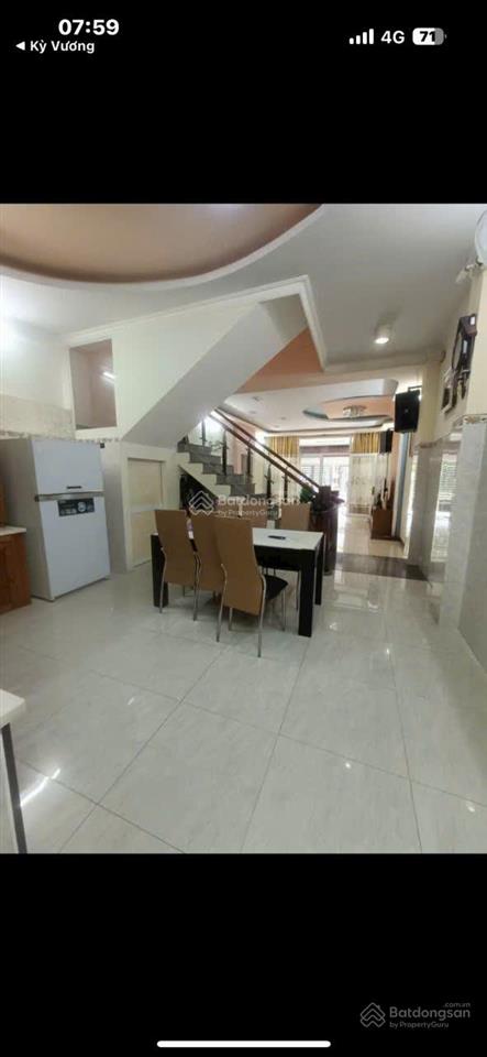 Bán nhà mặt tiền trung lânxã bà điểm hóc môn 5m x 20m xây 3 tấm chỉ 7ty5