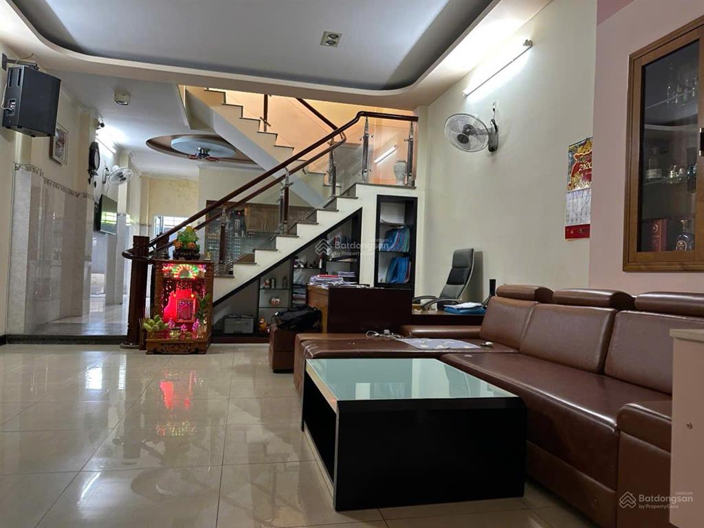 Bán nhà mặt tiền trung lânxã bà điểm hóc môn 5m x 20m xây 3 tấm chỉ 7ty5