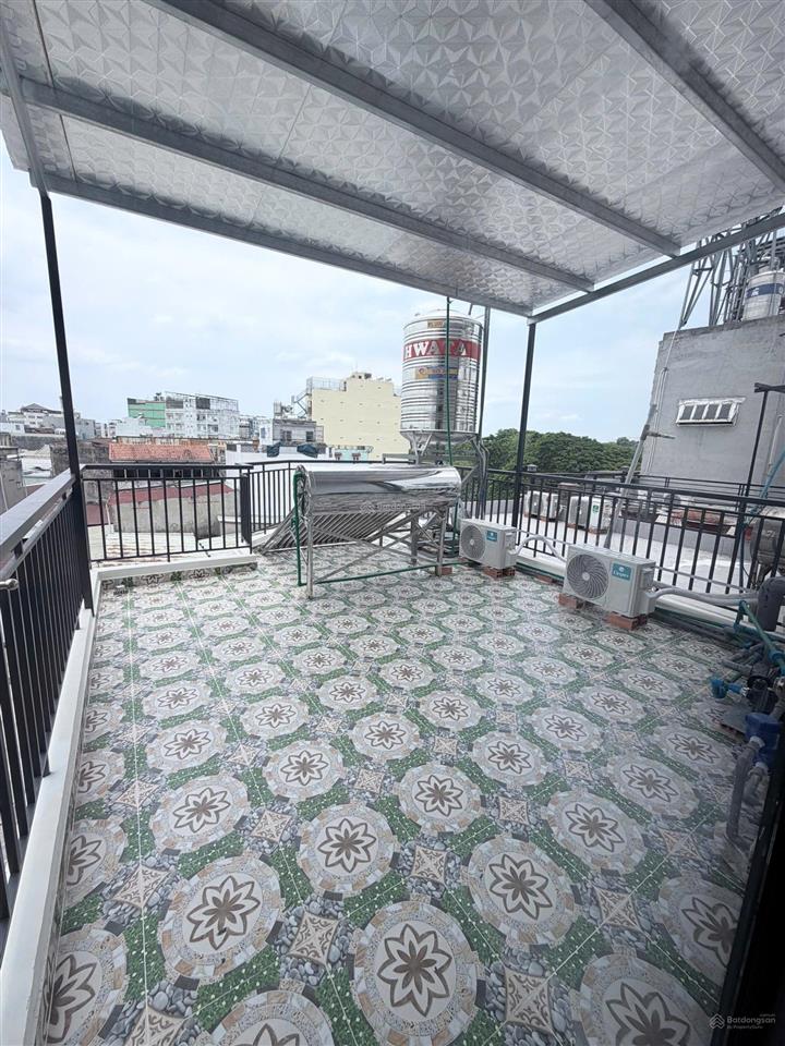 Bán chdv đường bờ bao tân thắng  p tân sơn nhì dt 4.5 x 14. nở hậu 8m( 77m )có 10p gía 9ty200
