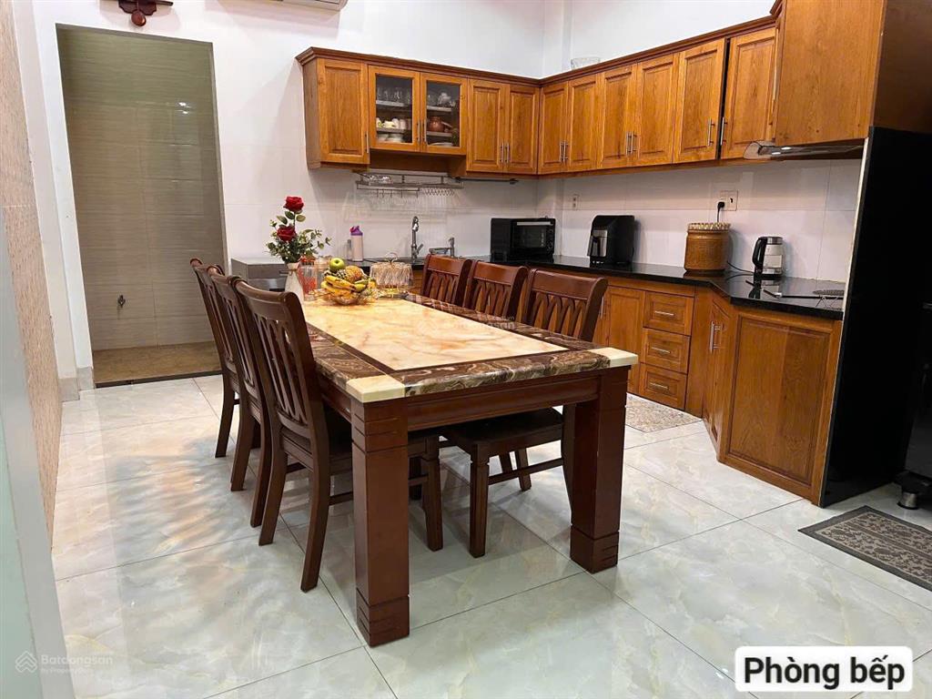 Bán nhà hồ văn long, quận bình tân  60m2  xây 4 tầng  hẻm oto  nội thất đầy đủ  6ty700