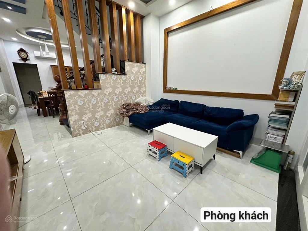 Bán nhà hồ văn long, quận bình tân  60m2  xây 4 tầng  hẻm oto  nội thất đầy đủ  6ty700