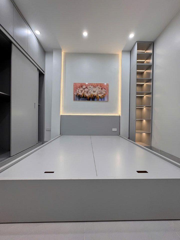 Bán Nhà Riêng Ngõ 32 Khâm Thiên - Văn Miếu, Lô Góc, 4 Tầng Mới Full Nội Thất DT: 16m - Giá: 5.45 Tỷ  