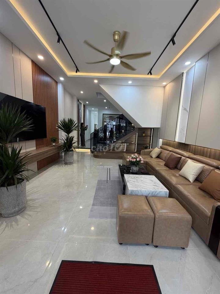 💥Xách Valli vào ở ngay, căn 2 tầng, sát biển Sơn Trà, ĐN ✔️DT: 4.5mx18m
