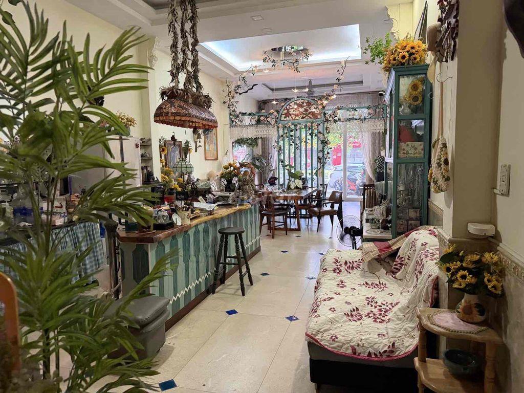 💥MT Nguyễn Văn Linh, Đà Nẵng  ✔️DT: 106m2, 4 tầng có 5PN. ĐN