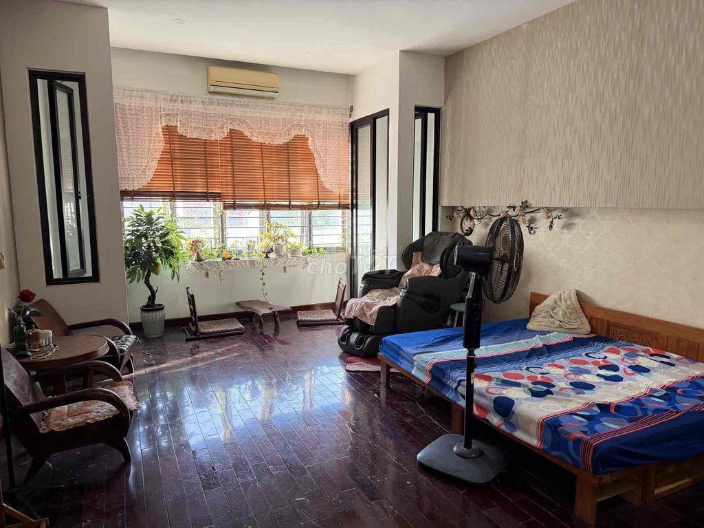 💥MT Nguyễn Văn Linh, Đà Nẵng  ✔️DT: 106m2, 4 tầng có 5PN. ĐN