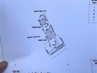 Chú em đang kẹt cần ra gấp lô đất dx027  gần chợ phú mỹ  cho khách đầu tư  1,65tỷ  shr