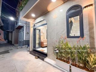 Bán nhà bình thạnh  tại hẻm xe hơi thích quảng đức, 2,85 tỷ, 50m2, sổ hồng riêng, giá siêu tốt
