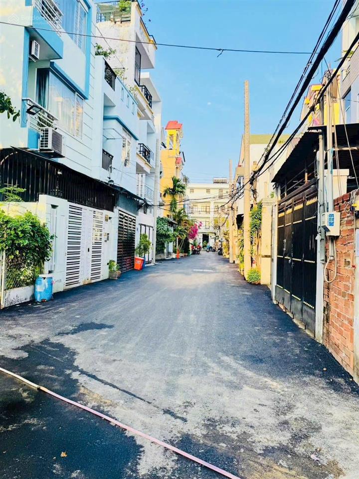 Cần bán nhanh lô đất 80m2 hẻm ô tô