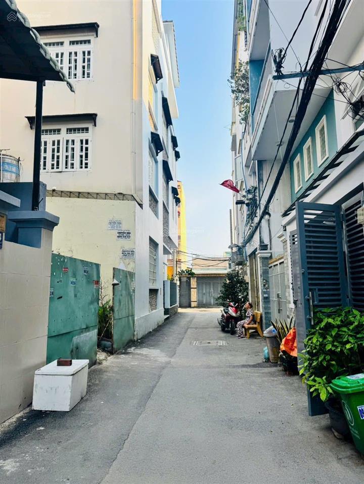 Cần bán nhanh lô đất 80m2 hẻm ô tô