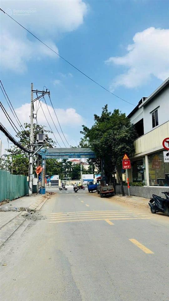 Cần bán nhanh lô đất hẻm xe oto 6m