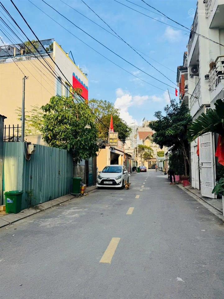 Cần bán nhanh lô đất hẻm xe oto 6m