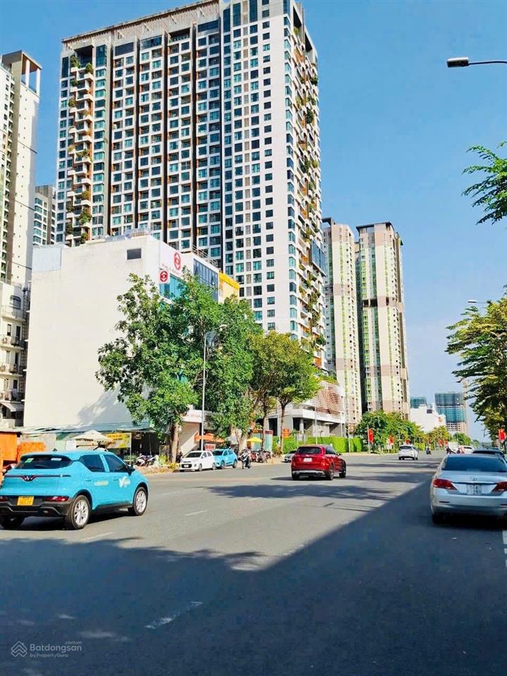 Chính chủ siêu phẩm mt tạ hiện 8x18m đối diện chung cư one verandah