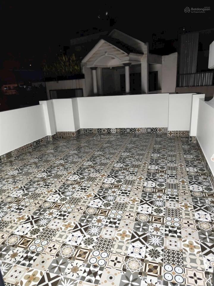 Chính chủ cần bán căn nhà 1 trệt 3 lầu mới hoàn thiện hẻm xe hơi giá 9,8 tỷ