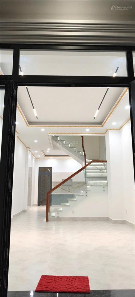 Chính chủ cần bán căn nhà 1 trệt 3 lầu mới hoàn thiện hẻm xe hơi giá 9,8 tỷ