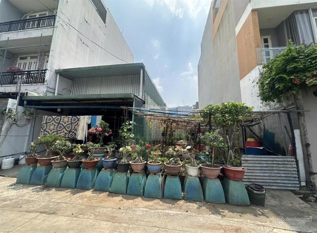 Cần bán lô đất đẹp 87m2 hướng tây bắc gần chợ trường học đường ô tô giá 8,7 tỷ