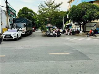 Cần bán lô đất 100m2 đường đôi 20m khu vực 10 mẫu giá 12 tỷ