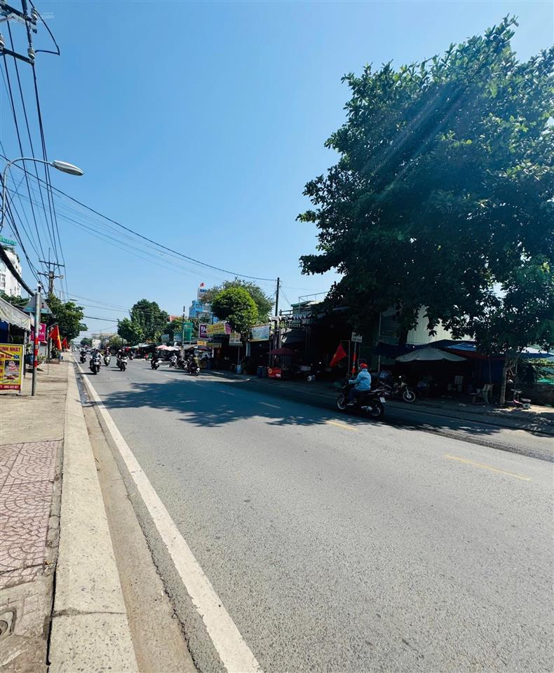 Cần bán lô đất đẹp 582,4m2 mt hoàng hữu nam gần ga metro và bến xe miền đông mới giá 61,1 tỷ