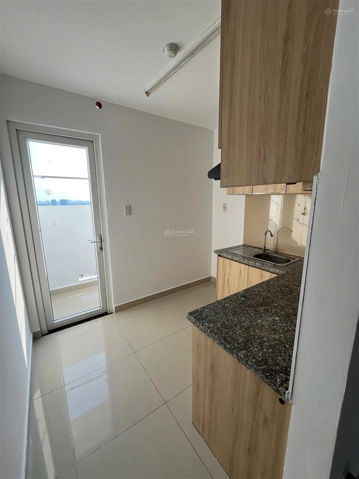 Chính chủ bán căn hộ đạt gia 2pn 2wc 70m giá 2ty890 (đã có thông báo cấp sổ hồng)