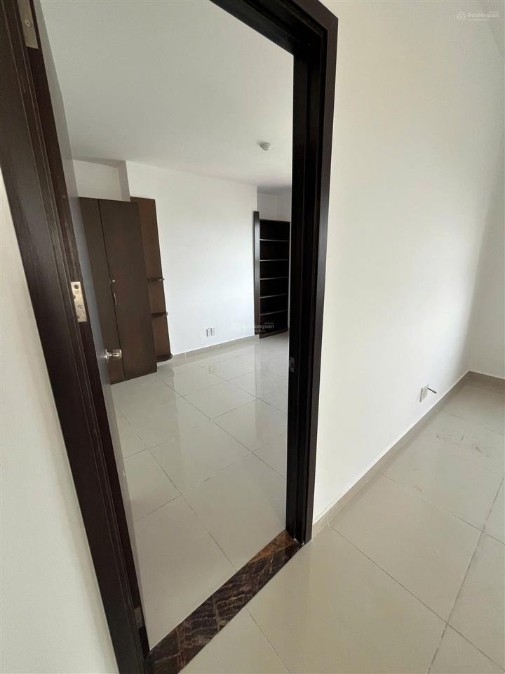 Chính chủ bán căn hộ đạt gia 2pn 2wc 70m giá 2ty890 (đã có thông báo cấp sổ hồng)