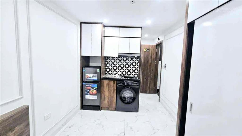 Ccmn nguyễn lương bằng  8 tầng thang máy  full nội thất  tt đống đa  200tr/m2