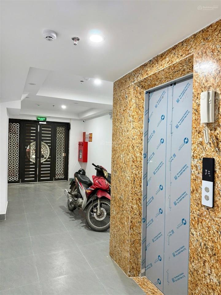 Nhà phố xã đàn  phân lô  nhà dòng tiền 1,2 tỷ /năm  siêu mới full nội thất