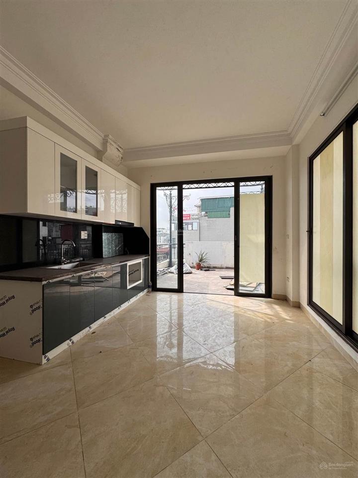 Căn góc l nhà đẹp phố láng hạ l 6 tầng l đường rộng như phố đi bộ