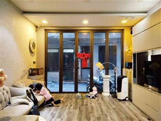 Nhà đẹp phố trung kính l khu phân lô l ô tô đỗ cửa l nội thất sang trọng l chủ lịch sự