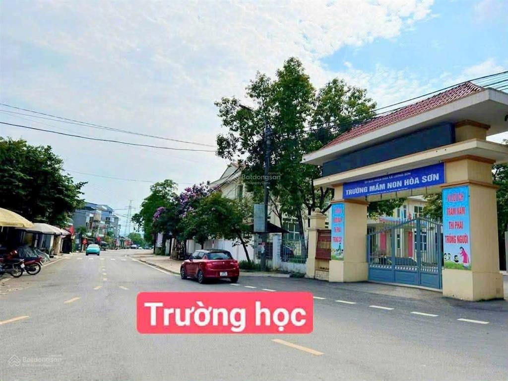 Cần tiền bán gấp lô đất vuông vắn mặt đường vành đai 5, cạnh trường tiểu học, uỷ ban nhân dân xã