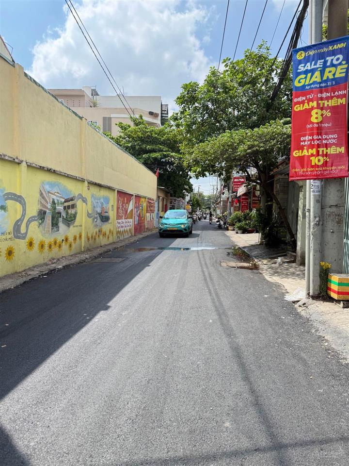 Bán nhà mặt tiền nguyễn duy cung  70m2 2 tầng chủ quyết bán, giá cực tốt chỉ 7,5 tỷ