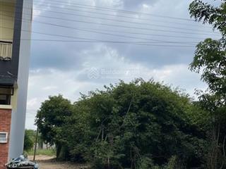 Giá chỉ 900 triệu  anh/chị sở hữu ngay lô 100m2 (5x20) mặt tiền lớn 60m kết nối sân bay long thành