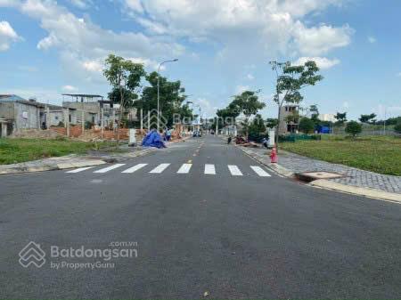 Bán lô đất 100m2  880 triệu liền kề trục chính ql51  cách sân bay long thành 3km  thổ cư 100%