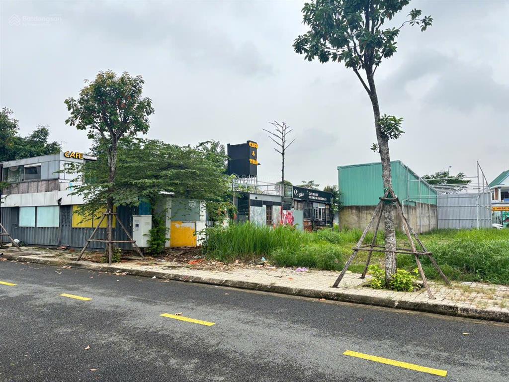 Lô 100m2 tại trung tâm hành chính thành phố đồng nai  cách sân bay long thành 4km