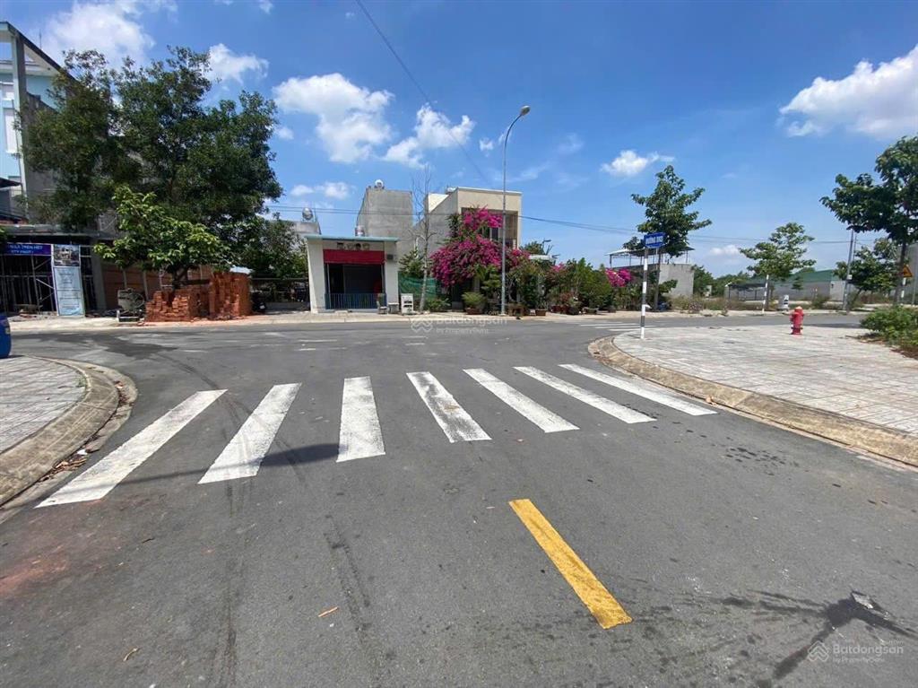 100% thổ cư hạ tầng hoàn thiện cách sân bay quốc tế long thành 4km  giá chỉ 1 tỷ 180  shr