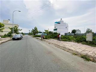 Ra lô 100m2 (5x20) siêu đẹp ngay vingroup long thành, giá 1,2 tỷ, liền kề sân bay long thành, shr