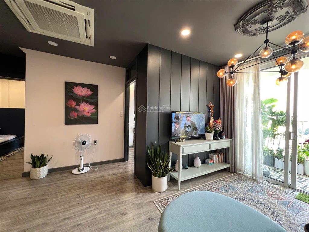 Cho thuê căn hộ cao cấp the botanica, 18 triệu, 75m2, 2pn, 2wc, đầy đủ nội thất ở tân bình, hcm