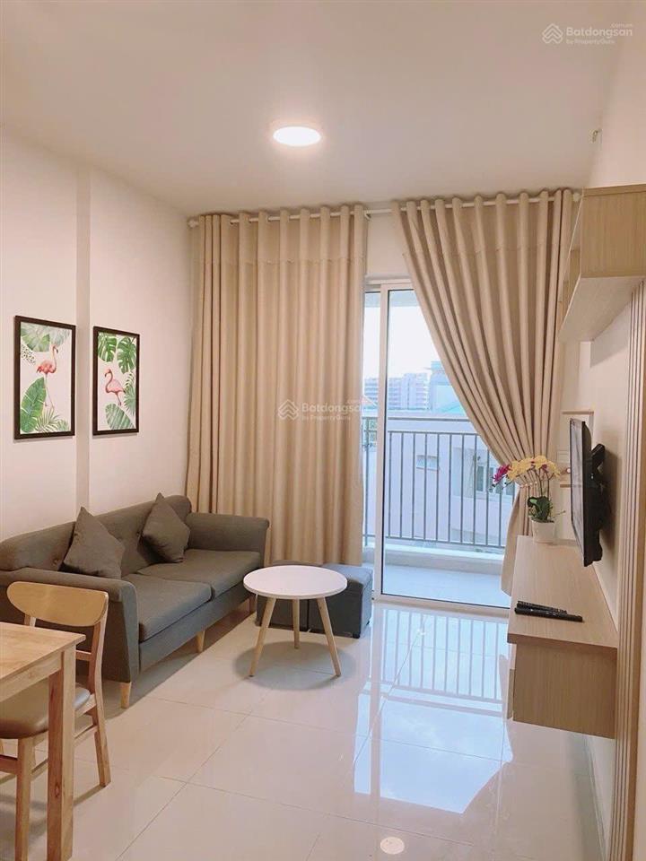 Cho thuê căn hộ cao cấp 2pn, 2wc, 70m2, golden mansion chỉ 17 triệu vnd, view đẹp